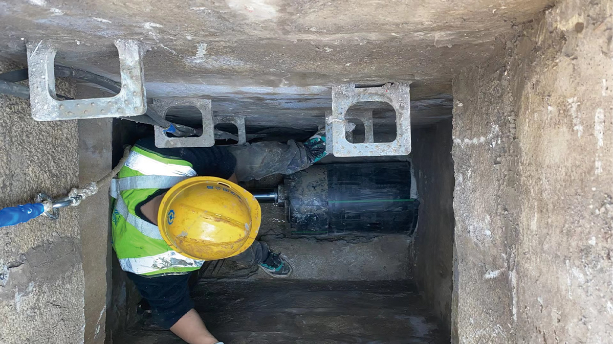 东宝HDPE短管内衬法